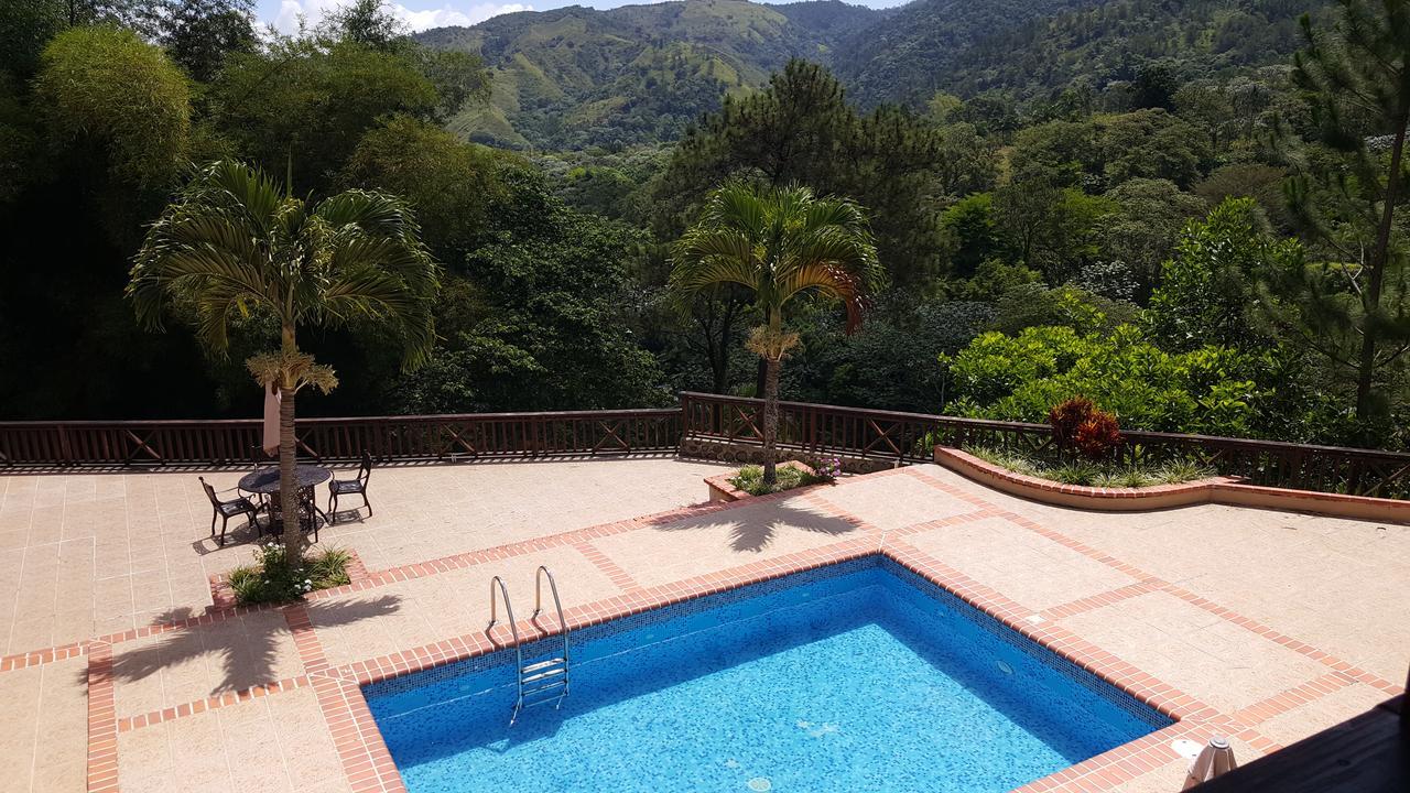 Hotel Rancho La Aurora Jarabacoa Exterior foto